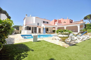 A Fantastic Place for Families, Hilton Hotel are and close to amenities